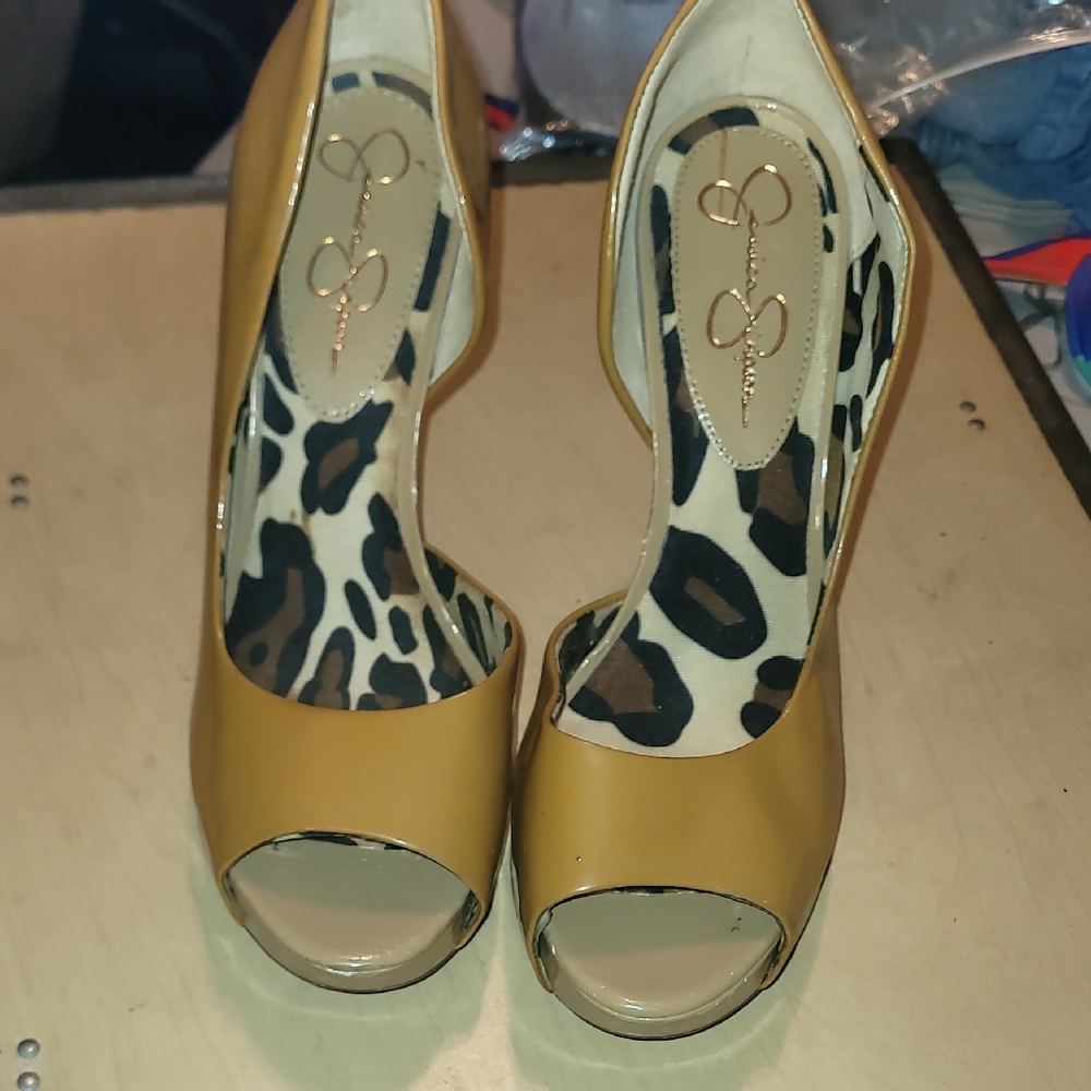 Jessica Simpson Mustard Peep-Toe Heels